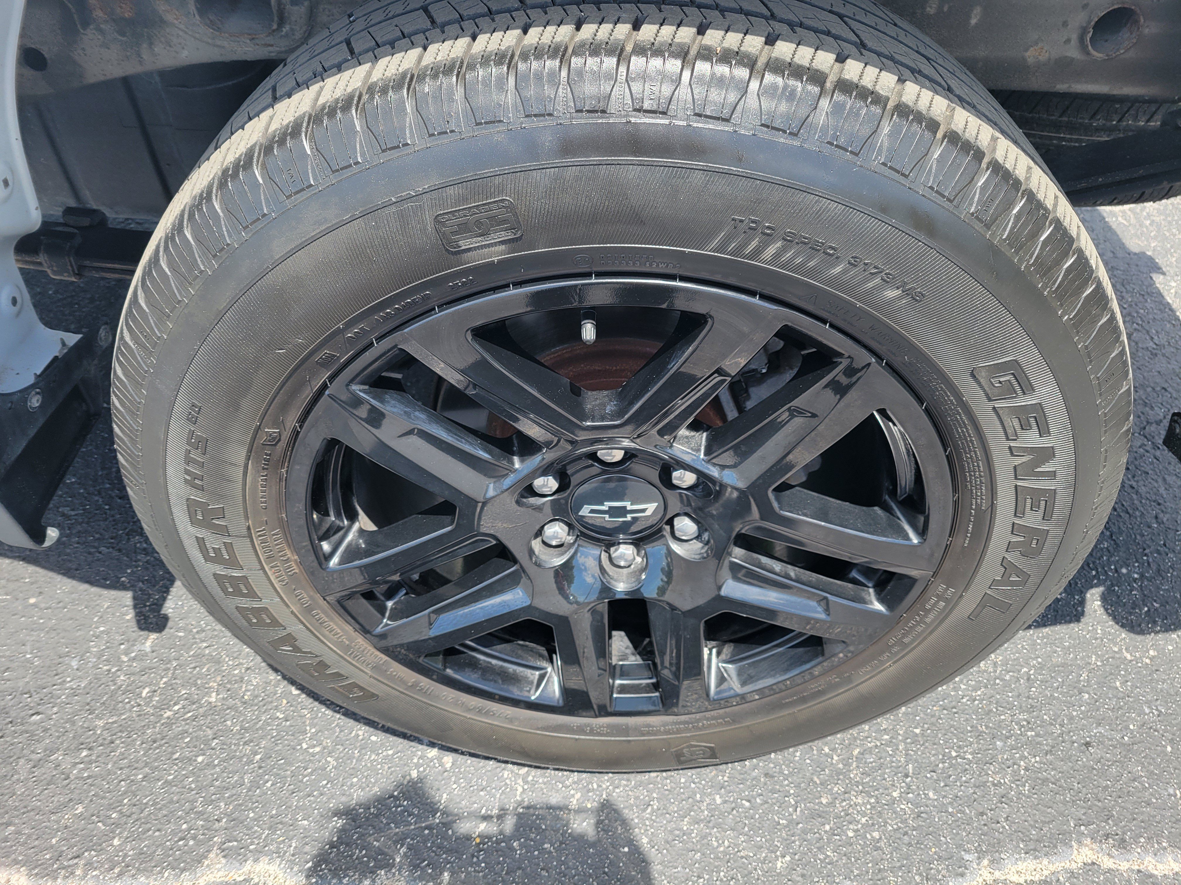 Used 2022 Chevrolet Silverado 1500 Custom AWD/4WD image 37