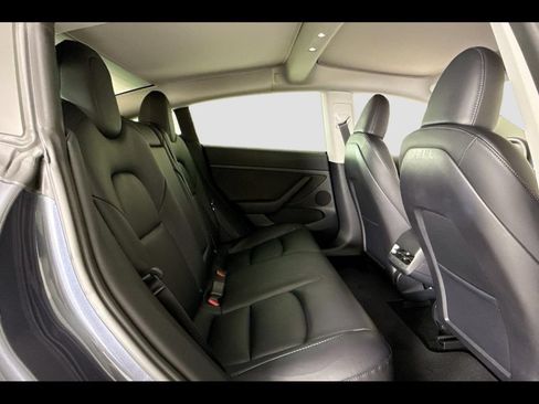 Used 2023 Tesla Model 3 Standard Range RWD image 15