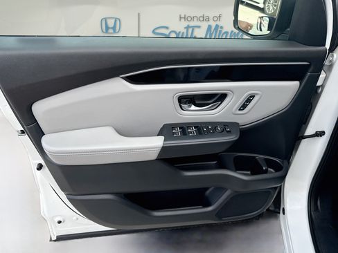 Certified 2023 Honda Pilot EX-L image 19