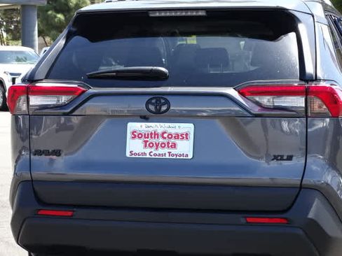Used 2025 Toyota RAV4 XLE w/ Convenience Package FWD image 15