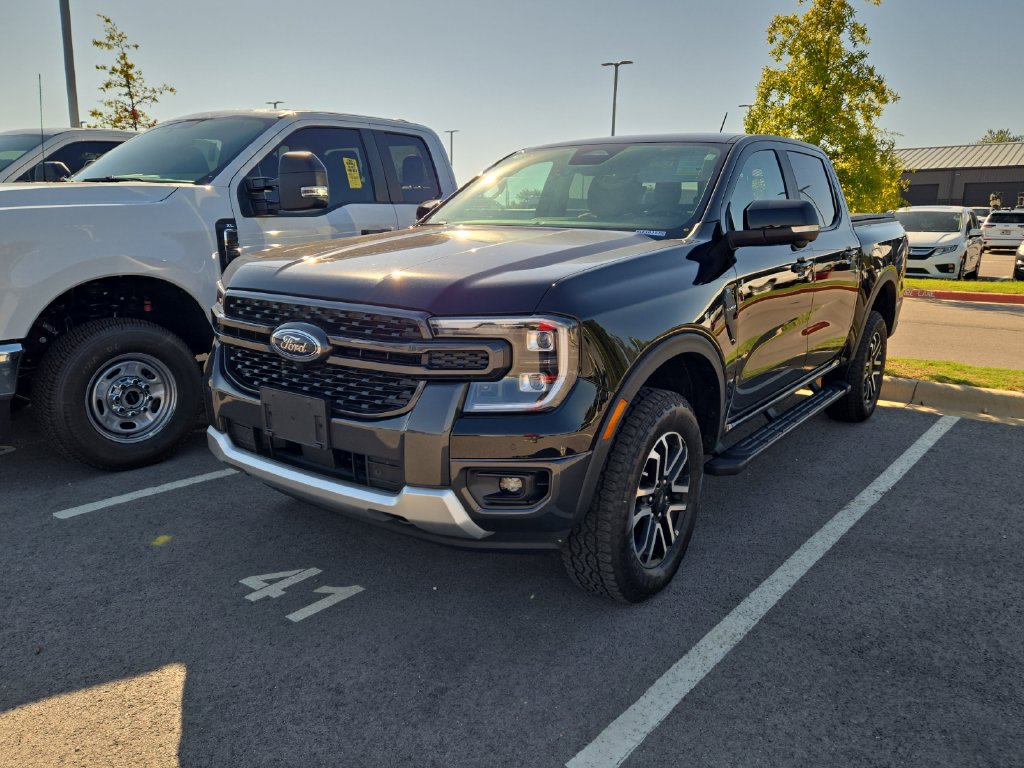 Used 2025 Ford Ranger Lariat w/ Trailer Tow Package AWD/4WD image 1