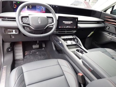 New 2026 Lincoln Nautilus Premier w/ Equipment Group 102A image 17