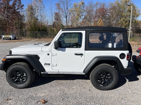 New 2026 Jeep Wrangler Sport AWD/4WD image 9