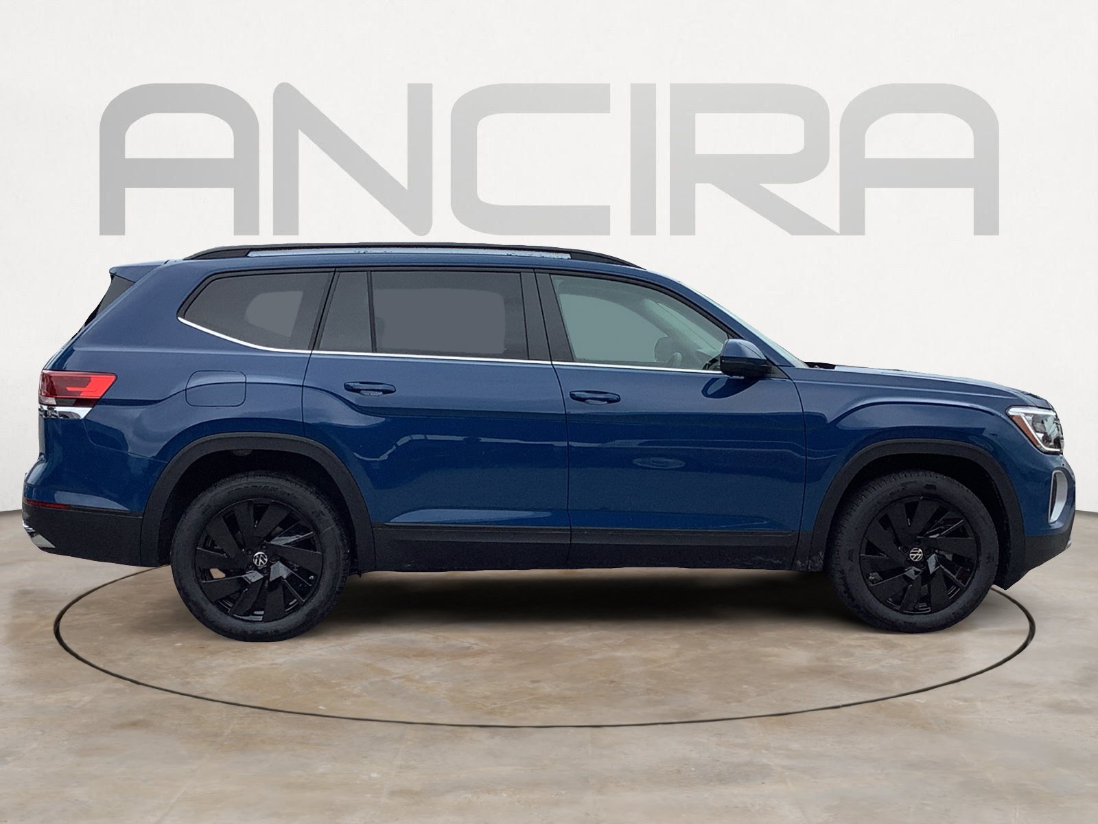 New 2025 Volkswagen Atlas SE FWD image 9