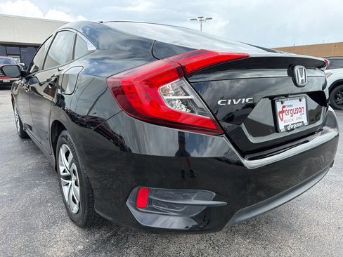 Used 2018 Honda Civic LX image 4