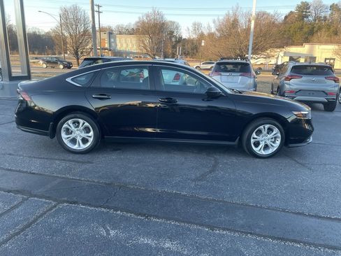 Used 2024 Honda Accord LX image 4