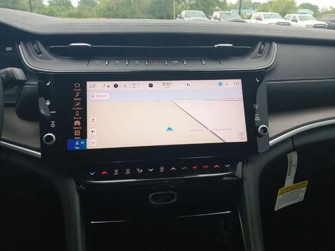 New 2026 Jeep Grand Cherokee Altitude image 18