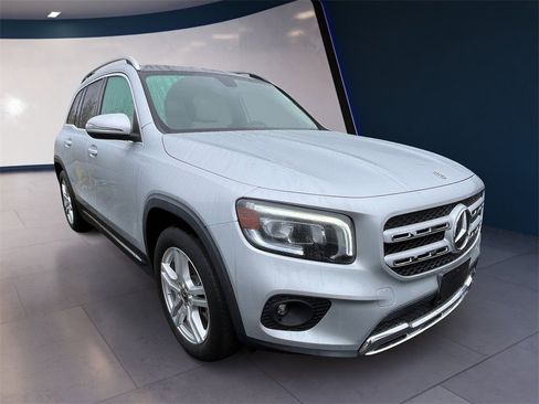 Certified 2021 Mercedes-Benz GLB 250 GLB 250 w/ Premium Package image 7