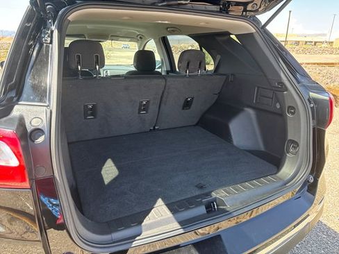 Used 2019 Chevrolet Equinox LT image 29
