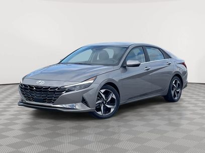 Used 2023 Hyundai Elantra Limited