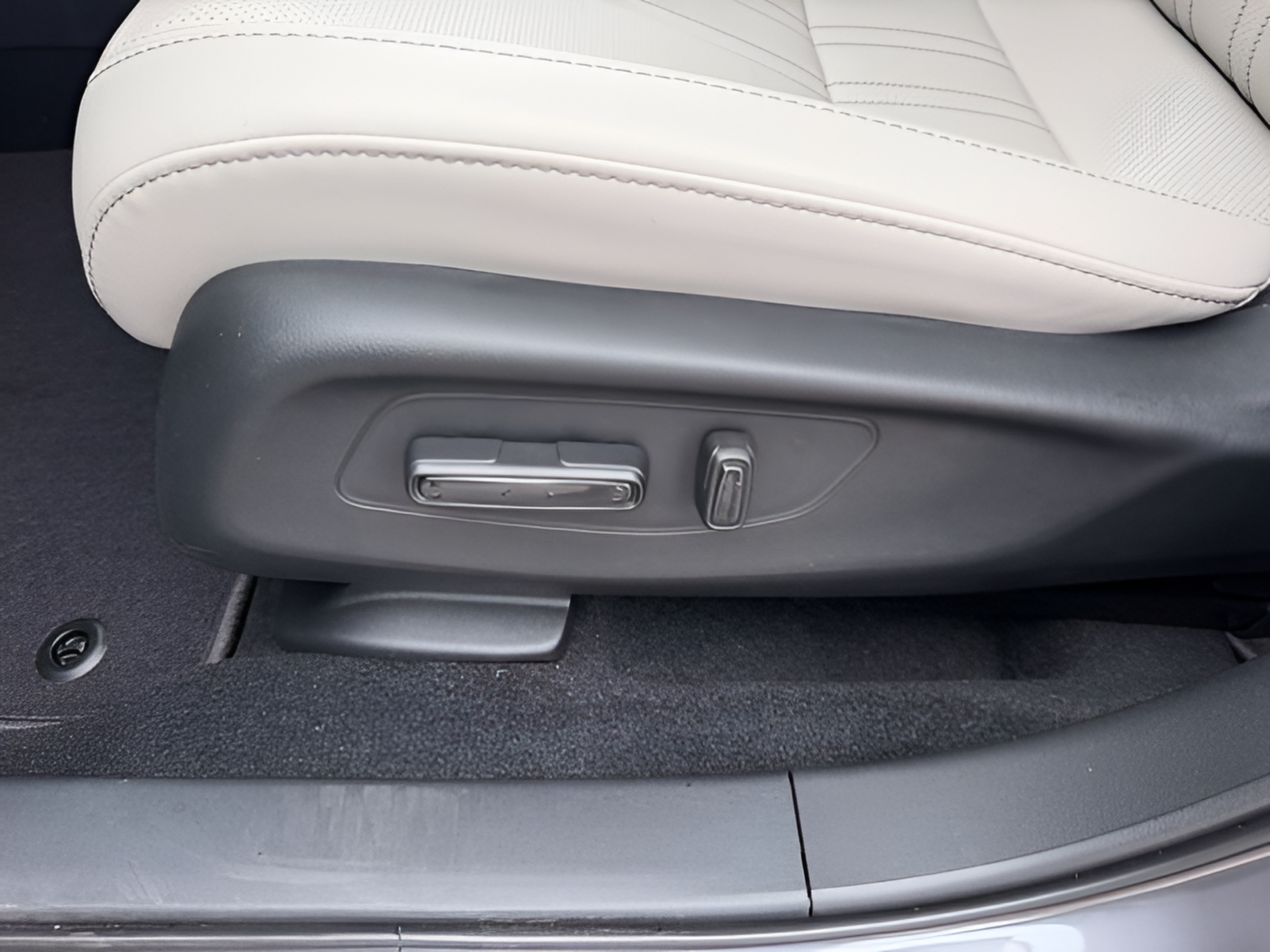 New 2027 Honda HR-V EX-L image 23