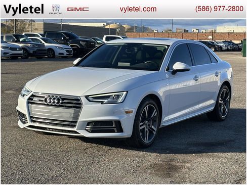 Used 2018 Audi A4 2.0T Premium Plus image 5