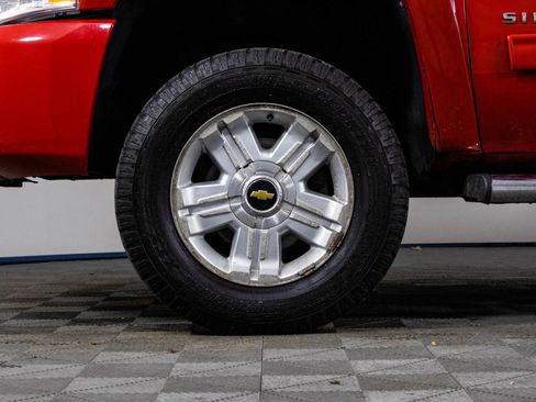 Used 2010 Chevrolet Silverado 1500 LT w/ Power Pack Plus image 32
