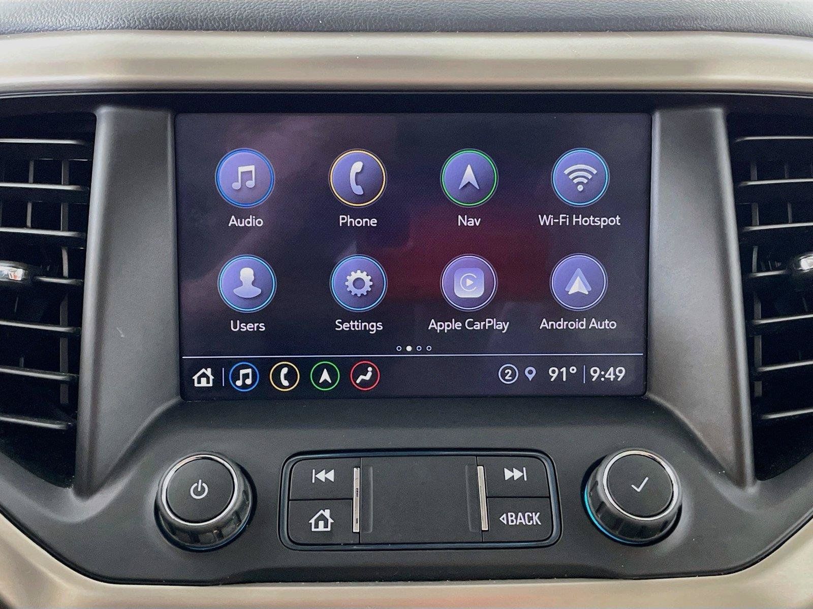 Used 2021 GMC Acadia Denali w/ Denali Technology Package FWD image 19