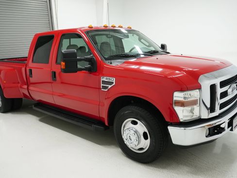 Used 2008 Ford F350 Lariat image 3