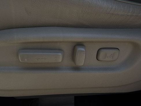 Used 2016 Honda Pilot Touring image 26