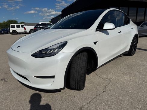 Used 2020 Tesla Model Y Long Range AWD/4WD image 4