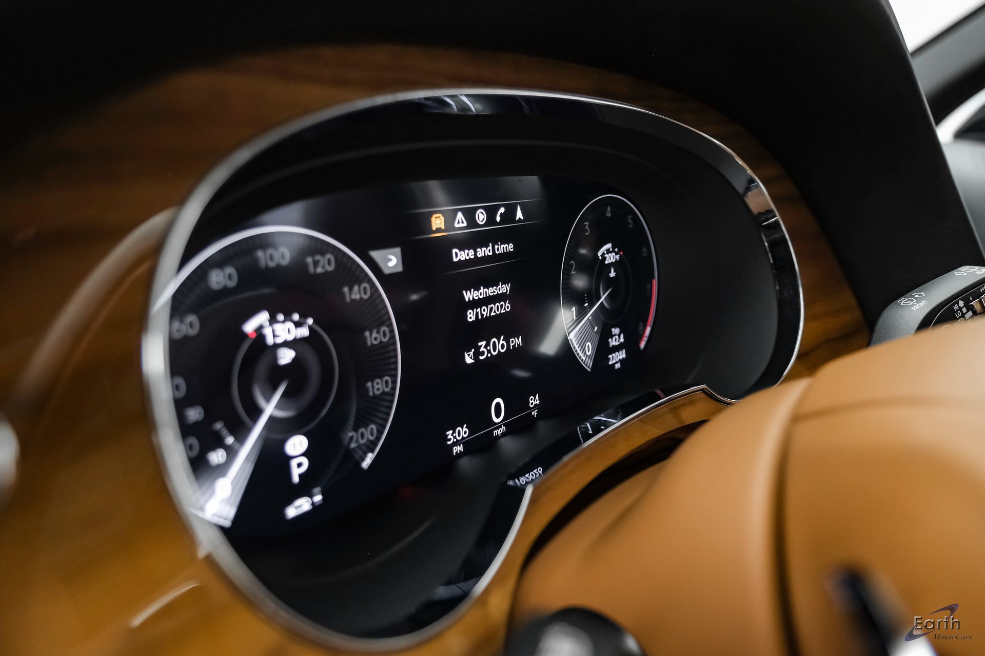 Used 2023 Bentley Bentayga Extended Wheelbase AWD/4WD image 30