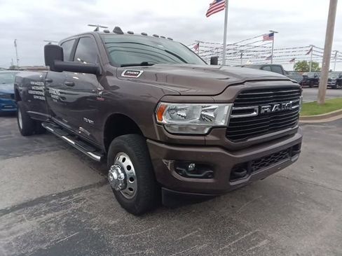 Used 2021 RAM 3500 Big Horn w/ Level 1 Equipment Group AWD/4WD image 8