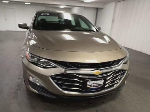 Certified 2023 Chevrolet Malibu LT FWD image 3