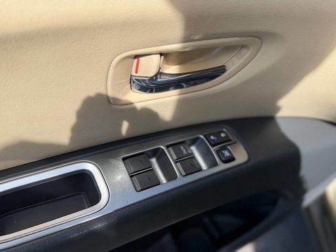 Used 2008 Subaru Tribeca Limited image 51