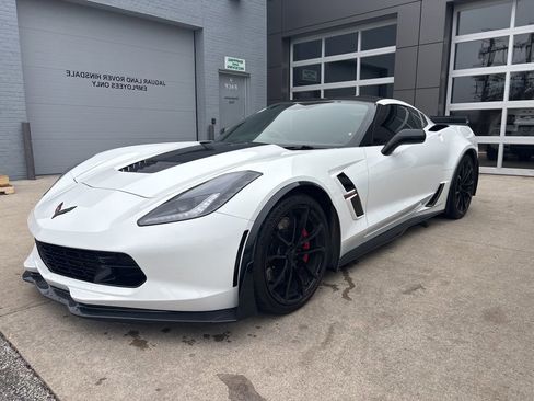 Used 2017 Chevrolet Corvette Grand Sport image 1