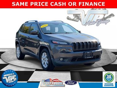 Used 2016 Jeep Cherokee Latitude w/ Cold Weather Group