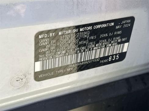 Used 2024 Mitsubishi Outlander SE image 26