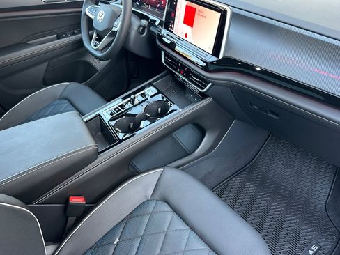 New 2026 Volkswagen Atlas Cross Sport SEL Premium R-Line AWD/4WD image 14