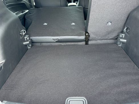 New 2026 Jeep Compass Latitude image 18