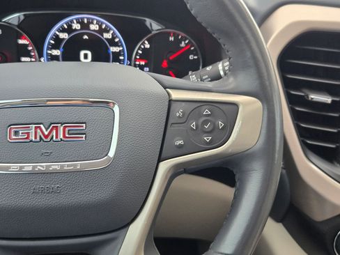 Used 2020 GMC Acadia Denali image 25