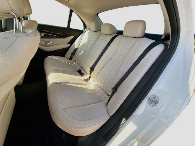 Used 2017 Mercedes-Benz E 300 image 19
