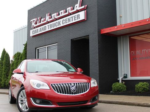 Used 2015 Buick Regal Premium FWD image 1