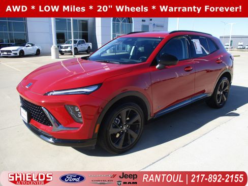 Used 2025 Buick Envision Sport Touring image 1