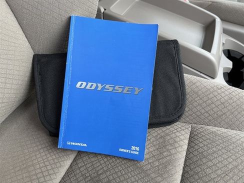 Used 2016 Honda Odyssey EX image 38