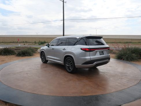 Certified 2024 Lexus TX 350 FWD w/ Captains Chair Package image 5