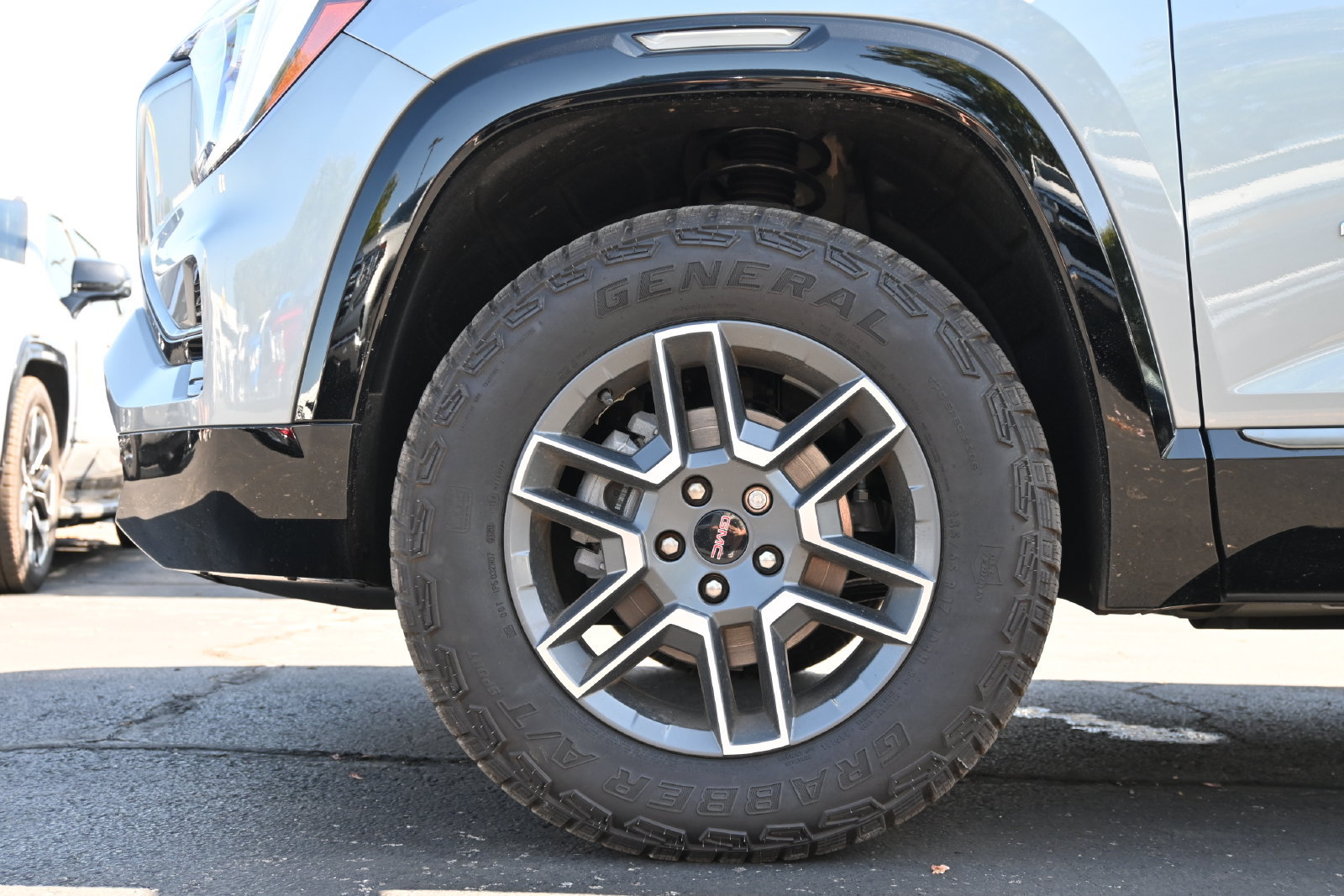 New 2026 GMC Terrain AT4 w/ Convenience Package III AWD/4WD image 58