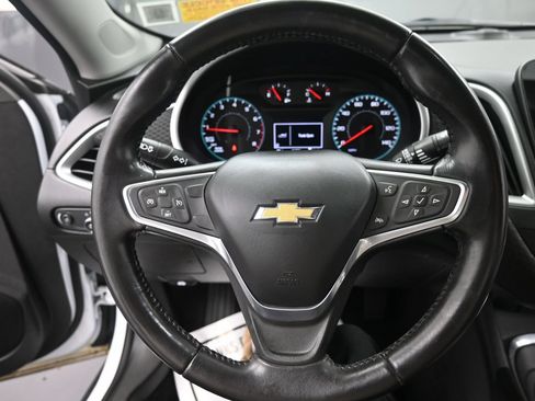 Used 2022 Chevrolet Malibu LT w/ Redline Edition FWD image 25