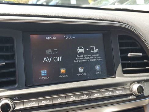 Used 2019 Hyundai Elantra SEL image 27