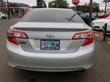 Used 2014 Toyota Camry SE image 5