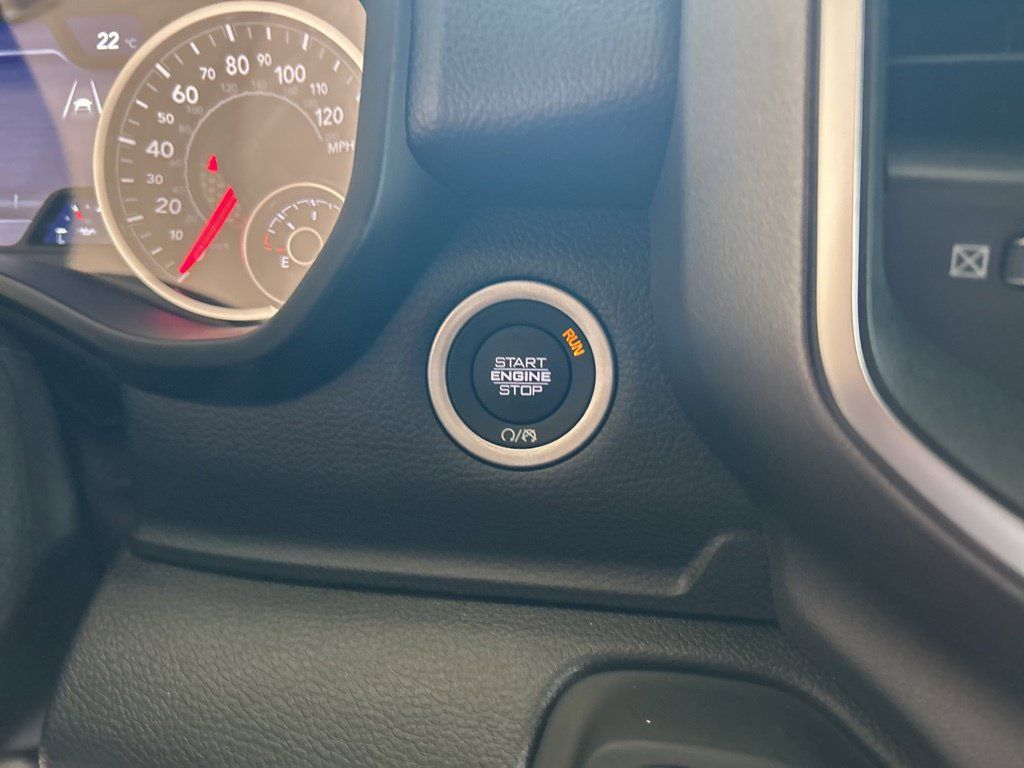 New 2025 RAM 1500 Tradesman AWD/4WD image 39