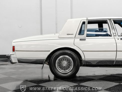 Used 1987 Chevrolet Caprice Classic Brougham image 29
