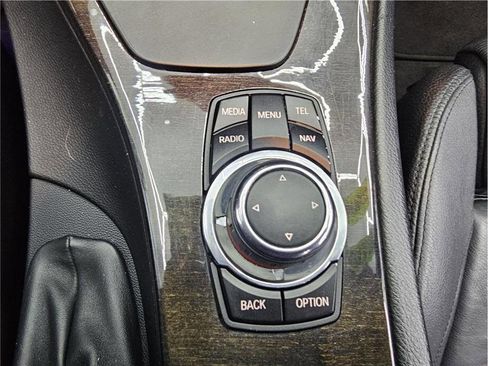 Used 2013 BMW 328i Convertible image 20