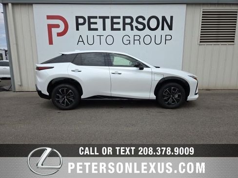 New 2026 Lexus RZ 450e AWD image 3