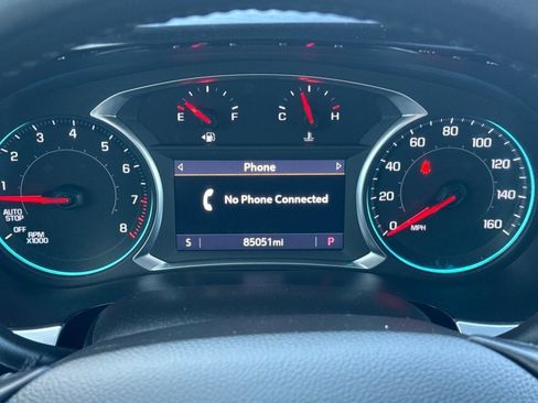 Used 2021 Chevrolet Traverse LT w/ LT Premium Package image 23