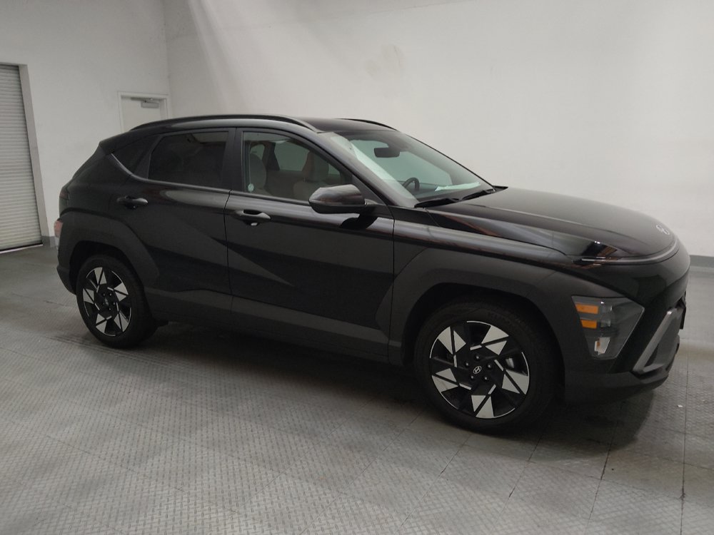 Used 2025 Hyundai Kona SEL FWD image 11