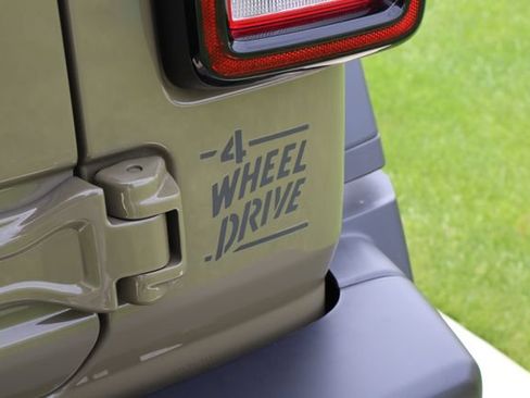 New 2026 Jeep Wrangler Unlimited Sport AWD/4WD image 39