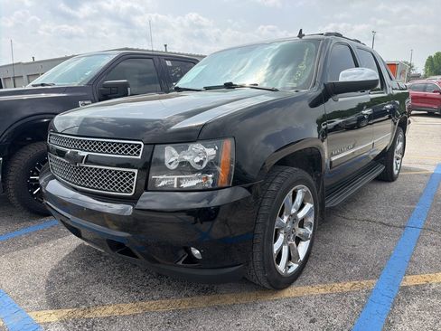 Used 2013 Chevrolet Avalanche LTZ AWD/4WD image 1