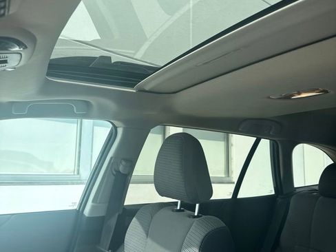 Used 2022 Subaru Outback Premium AWD/4WD image 12