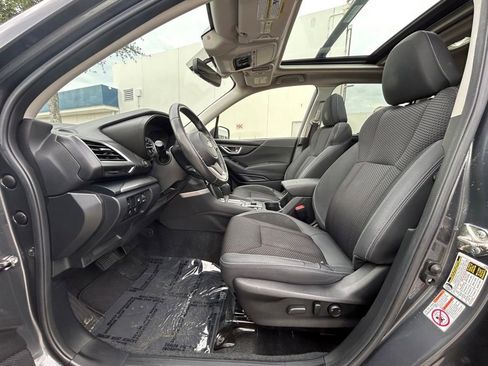 Used 2020 Subaru Forester Premium AWD/4WD image 10